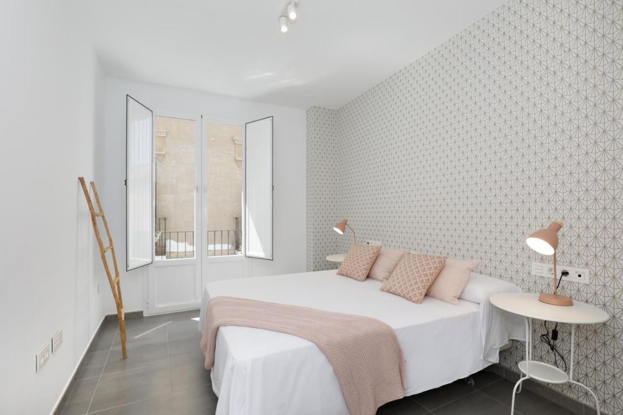 Hi Room - Smart Apartments - He 1 Гранада Экстерьер фото